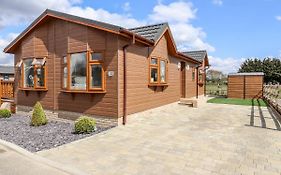 12 Bucklesham Park